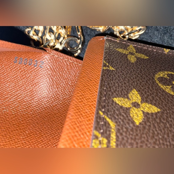 ✅AUTHENTIC LV TRESOR COMPACT WALLET SD0032 - Picture 7 of 13